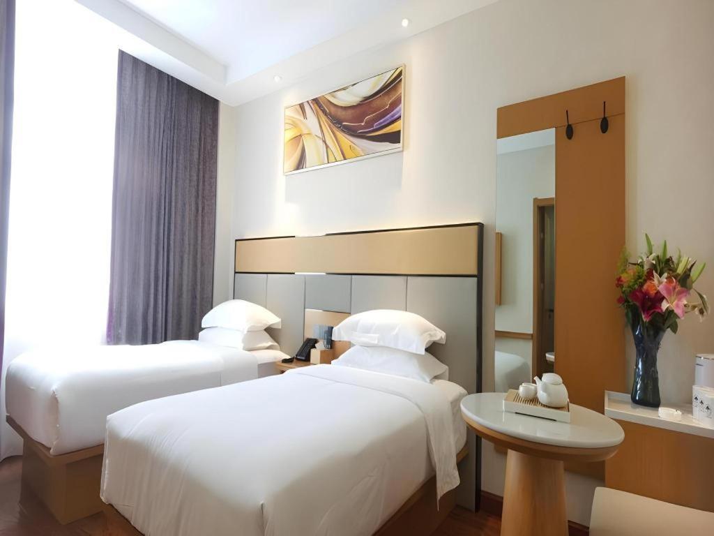 Greentree Inn Geermu Walking Street Business Hotel Golmud Eksteriør billede